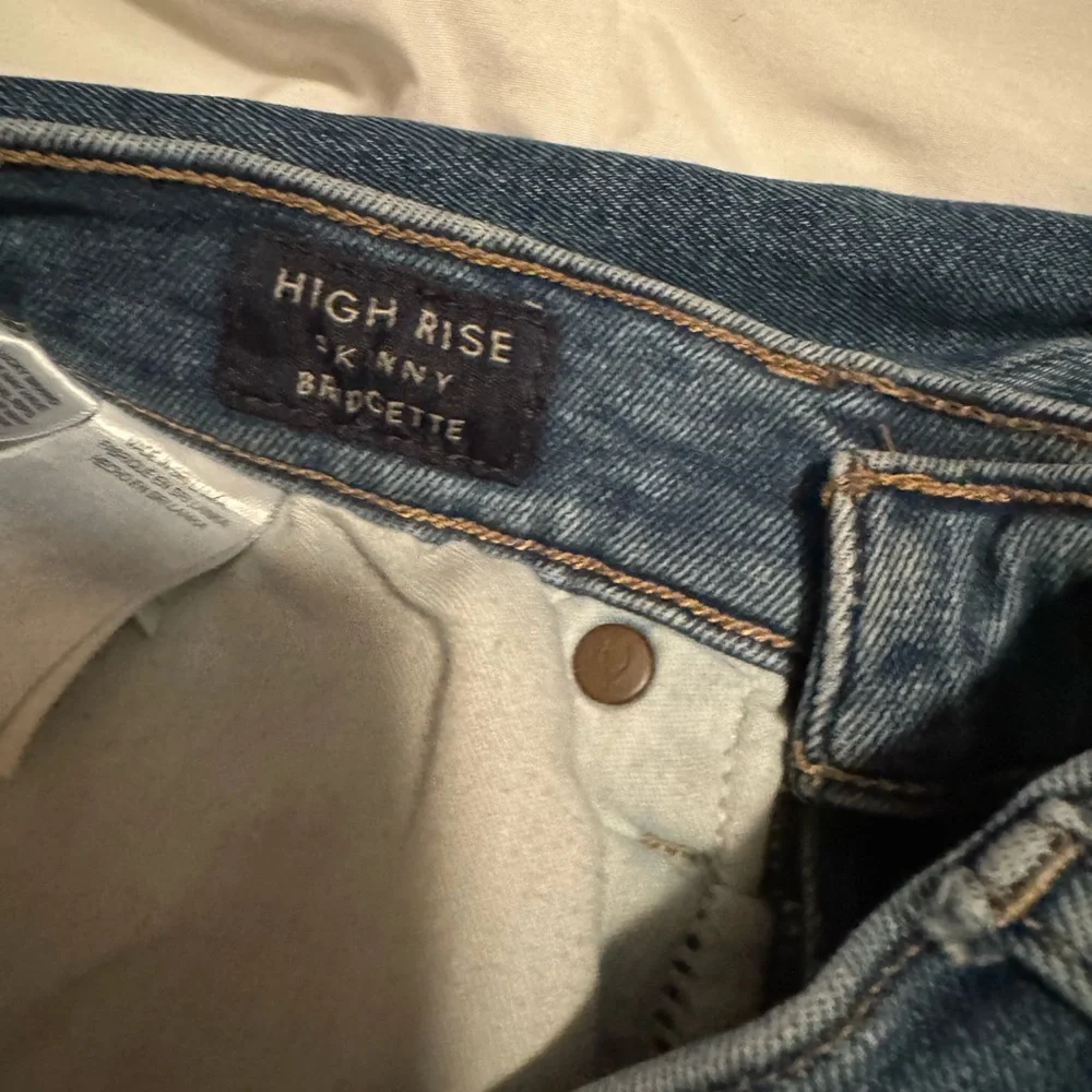 Lucky High Rise Ankle Jeans - Picture 3 of 6